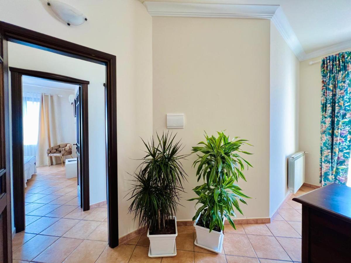 Casa Aieddu Hotel Terrasini Buitenkant foto
