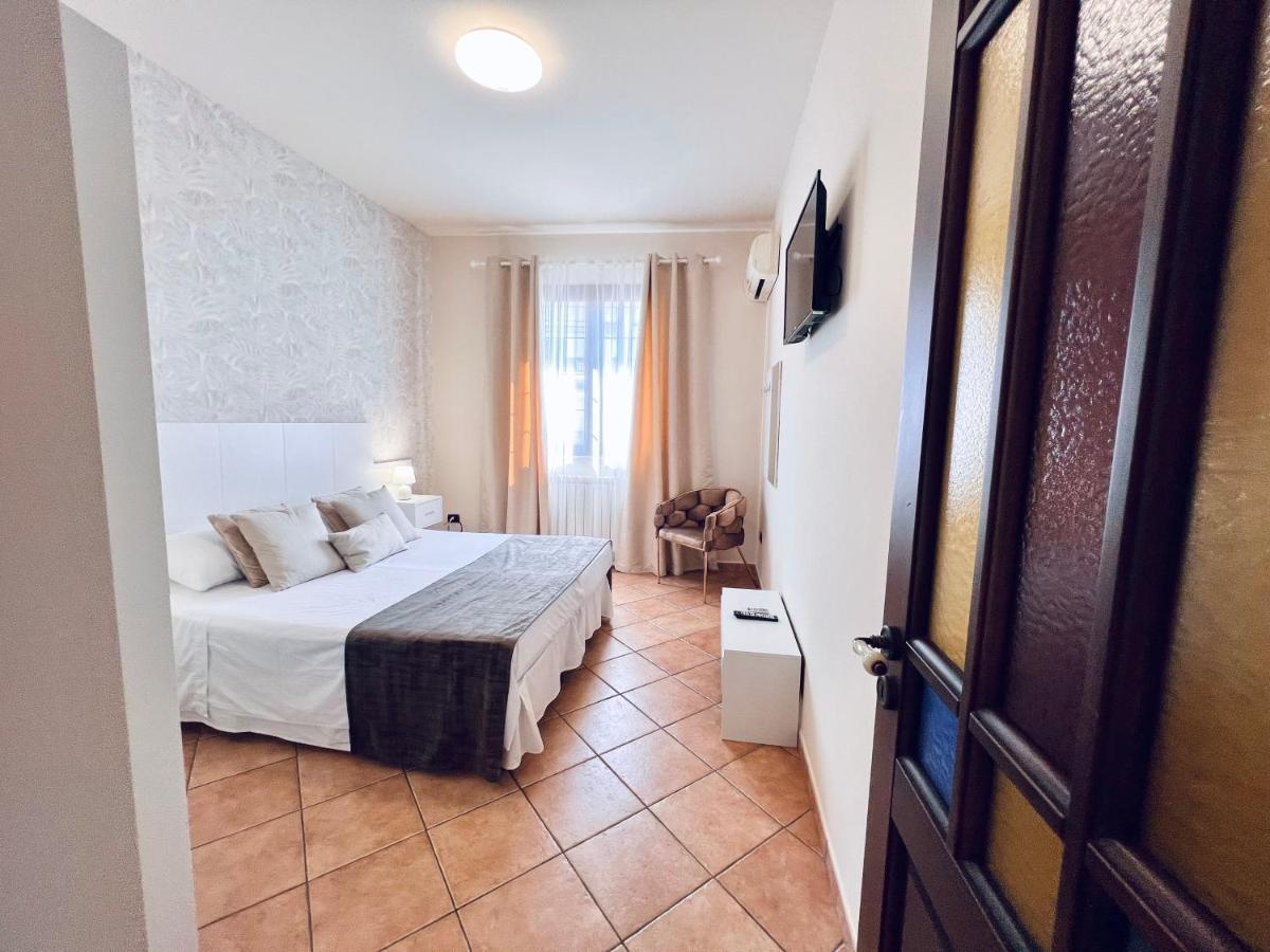 Casa Aieddu Hotel Terrasini Buitenkant foto