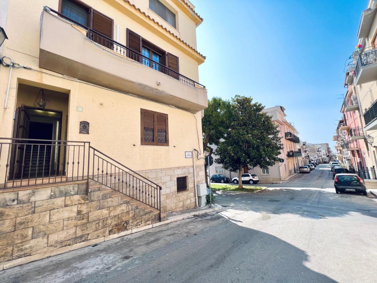 Casa Aieddu Hotel Terrasini Buitenkant foto